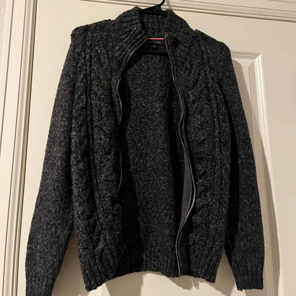 Tommy Hilfiger sweater